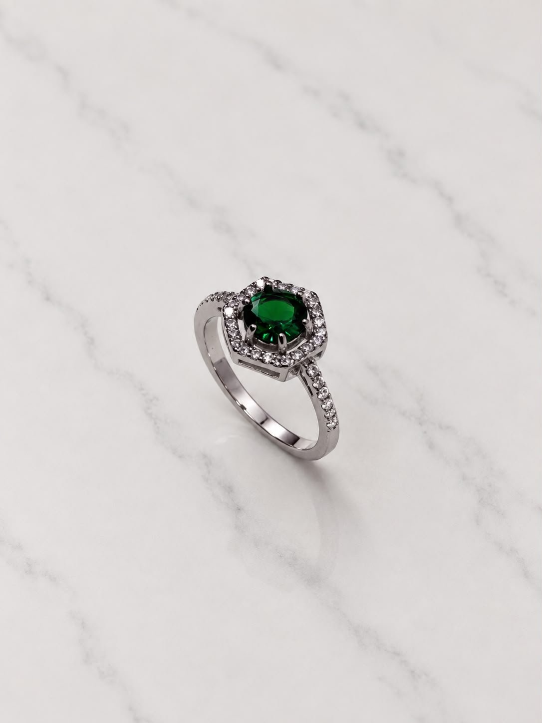 Silver Ring - R00657